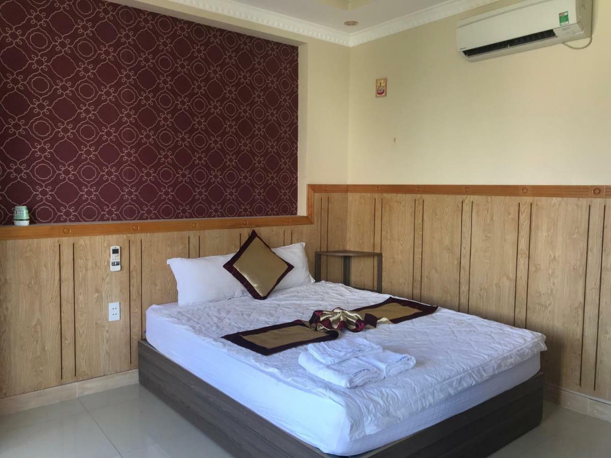Pink Host Hotel Vung Tau Exterior photo